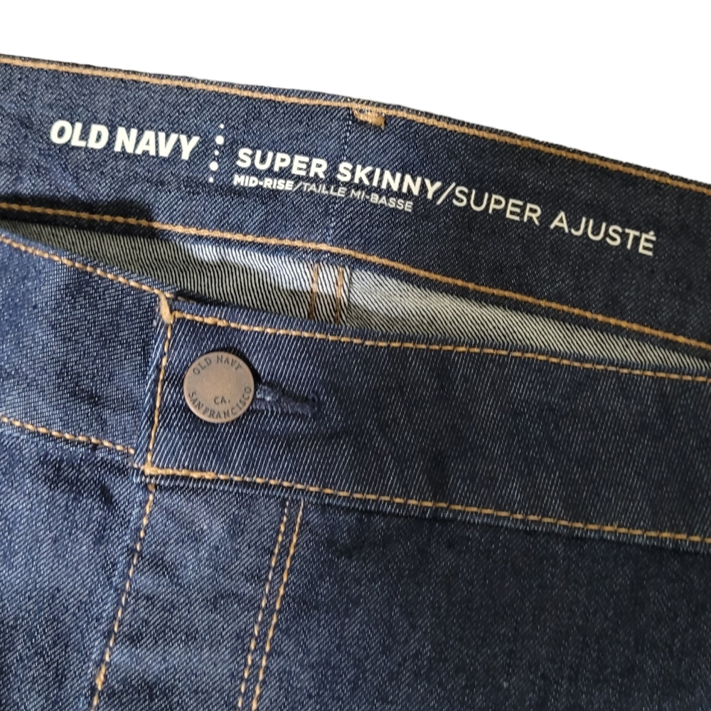 Old navy womens plus size 26 long Super skinny mid-rise blue wash new 48"X31" - Picture 5 of 5